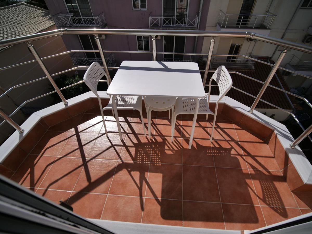 Himara Royal Hotel Εξωτερικό φωτογραφία